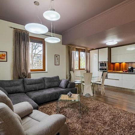 Cosy Luxury Flat In The Centrum- 90Sqm - 3 Rooms. Варна Екстер'єр фото