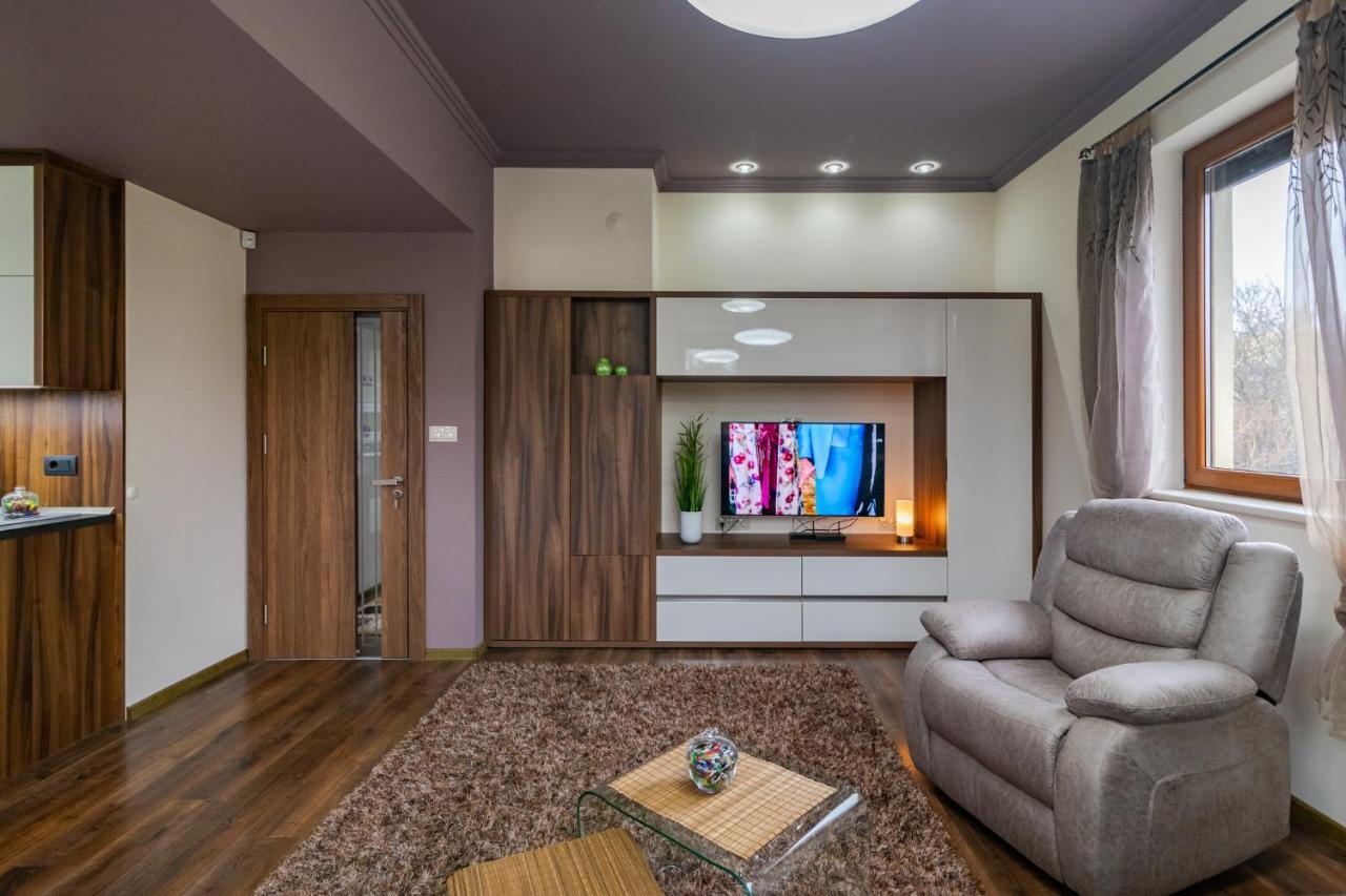 Cosy Luxury Flat In The Centrum- 90Sqm - 3 Rooms. Варна Екстер'єр фото