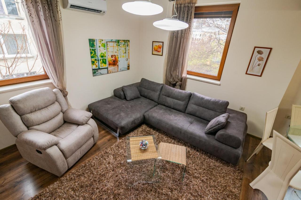 Cosy Luxury Flat In The Centrum- 90Sqm - 3 Rooms. Варна Екстер'єр фото